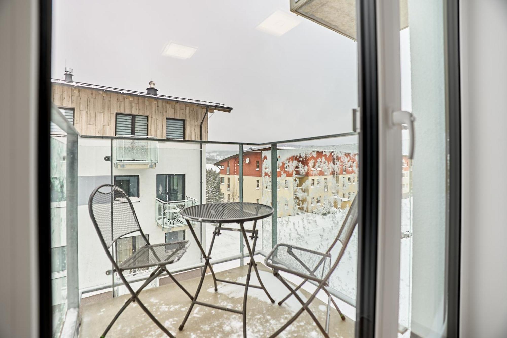 C L E A N O V E C By Mountain Ways Apartment Loucna pod Klinovcem Exterior photo